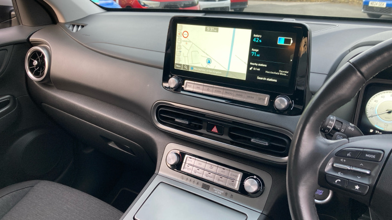 Hyundai KONA 100kW Premium 39kWh 5dr Auto Electric Hatchback